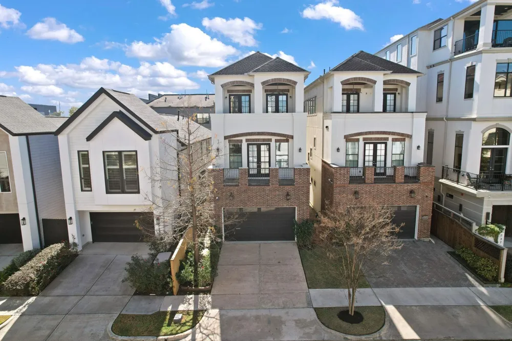 1235 W Bell Street #A