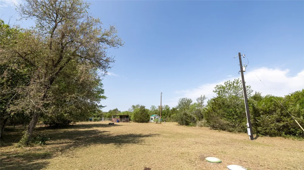 1400 Seminole Trail Dale, TX 78616