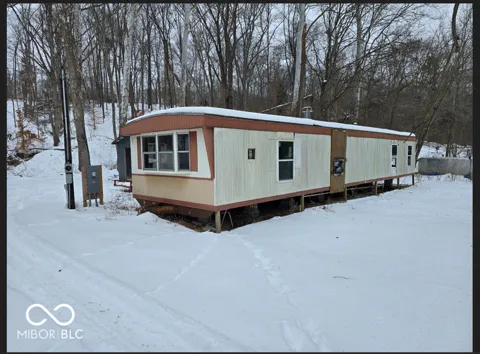 1318 State Road 135 S