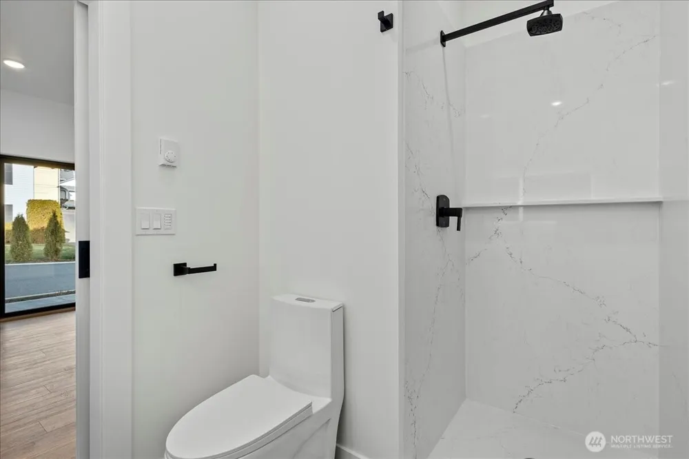 120 Skipping Stone Loop Lynden, WA 98264