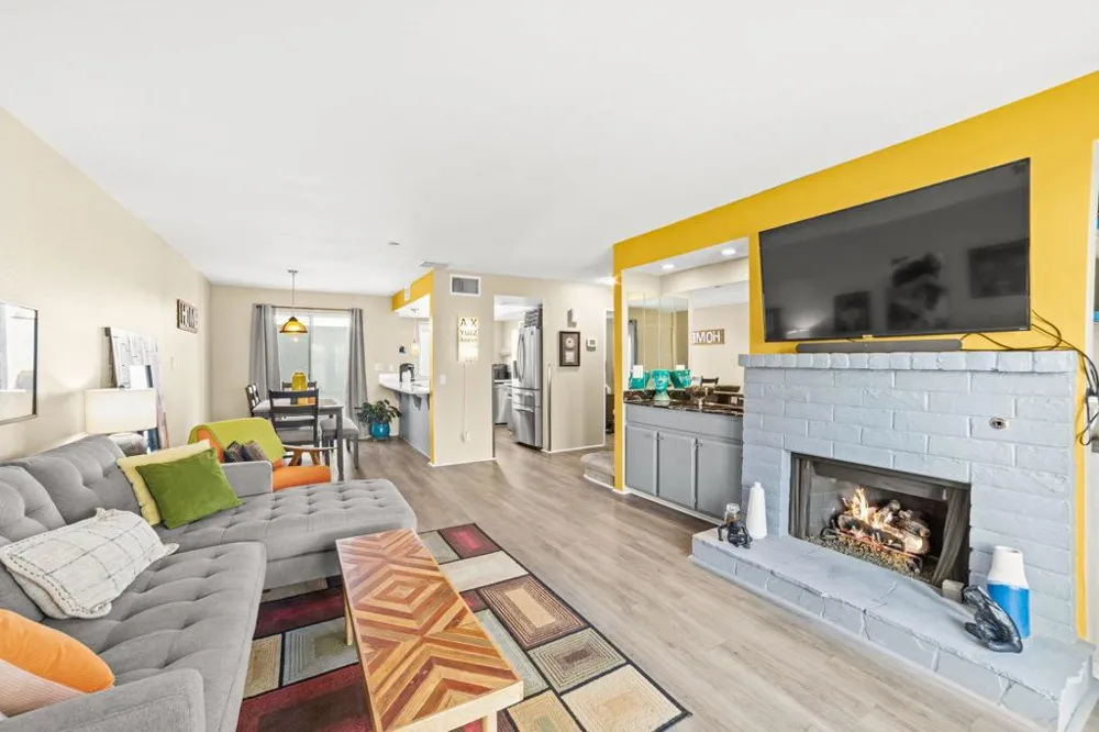 280 S Avenida Caballeros #268