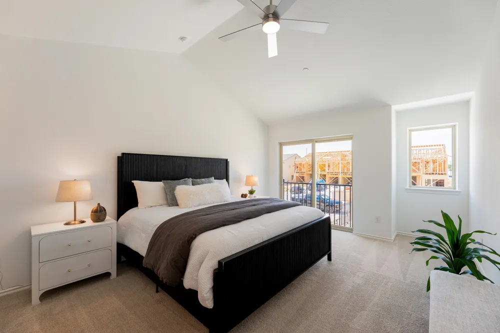 102 Tesla Circle Round Rock, TX 78681