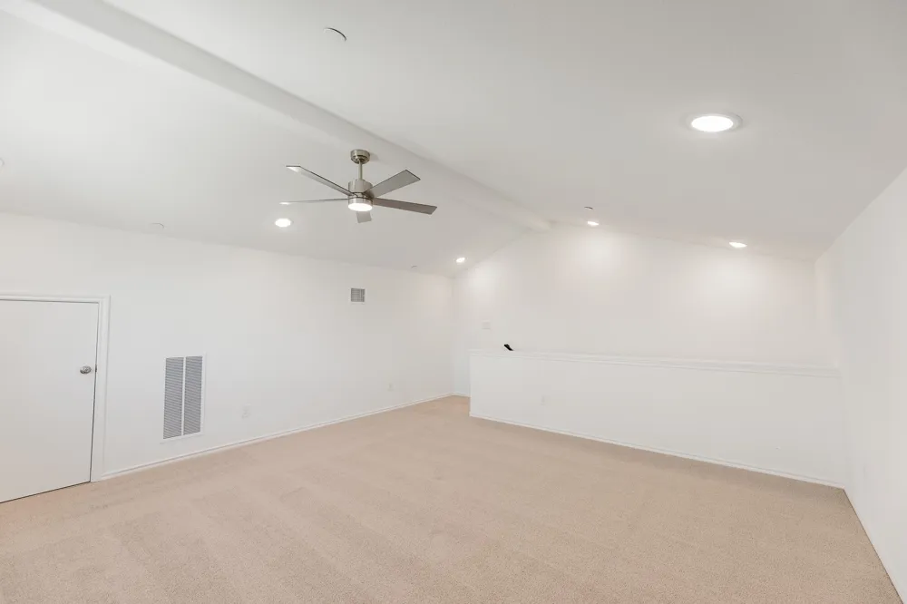 102 Tesla Circle Round Rock, TX 78681