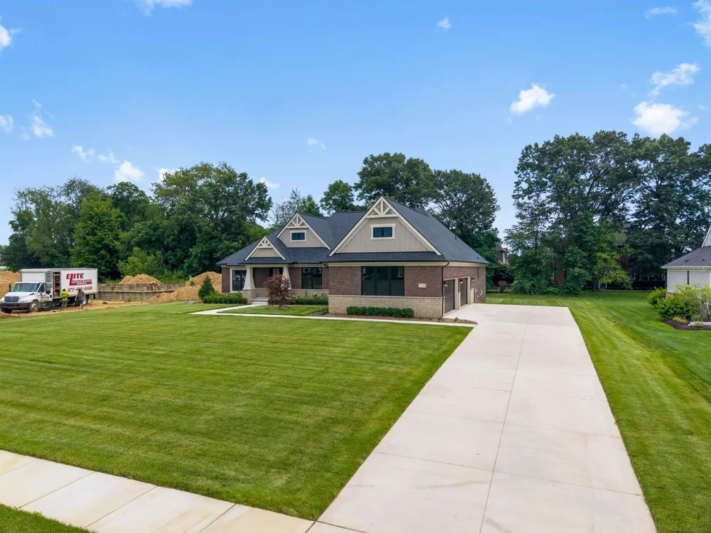7376 Mulberry Drive Washington Township, MI 48095