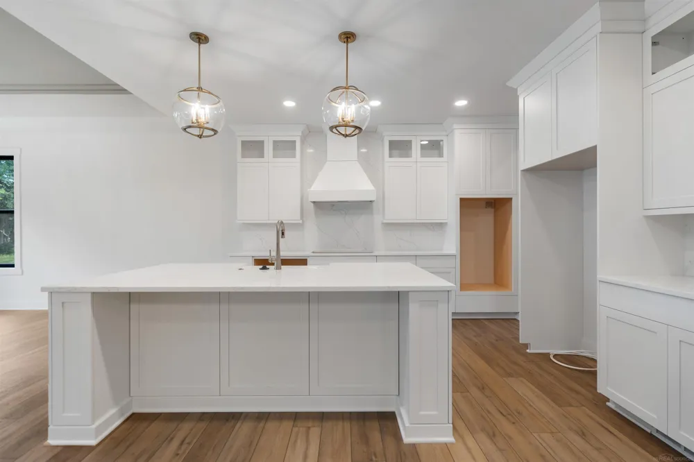 7376 Mulberry Drive Washington Township, MI 48095