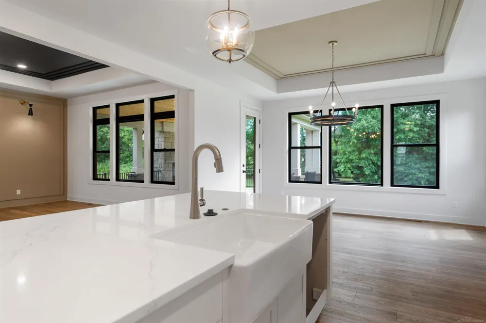7376 Mulberry Drive Washington Township, MI 48095