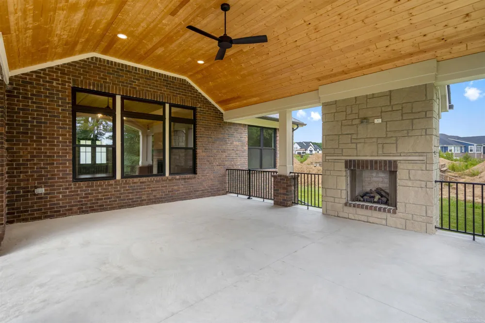 7376 Mulberry Drive Washington Township, MI 48095
