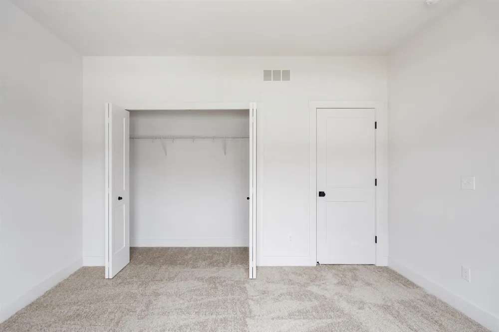 7376 Mulberry Drive Washington Township, MI 48095
