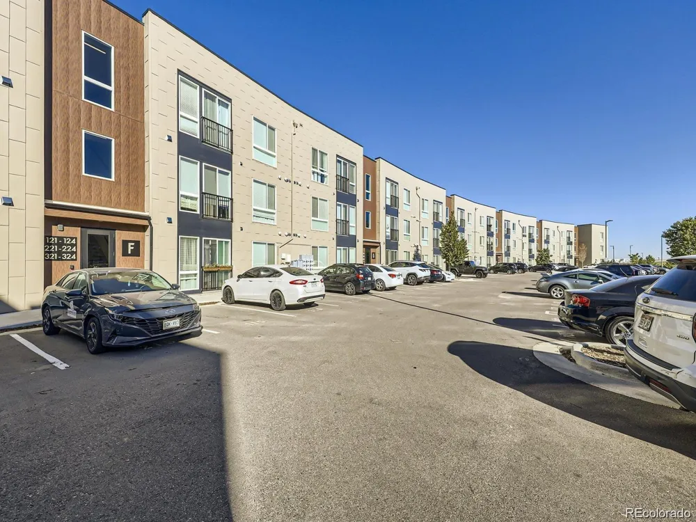 8475 E 36th Avenue #316