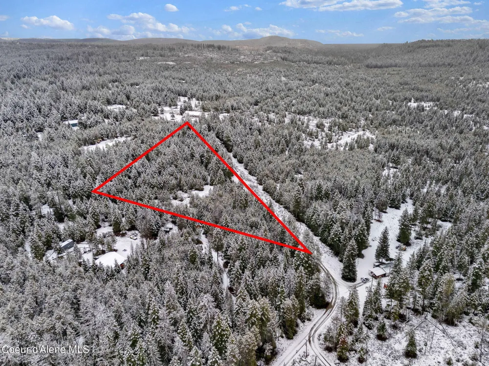 NKA E LOWLAND DRIVE Athol, ID 83801