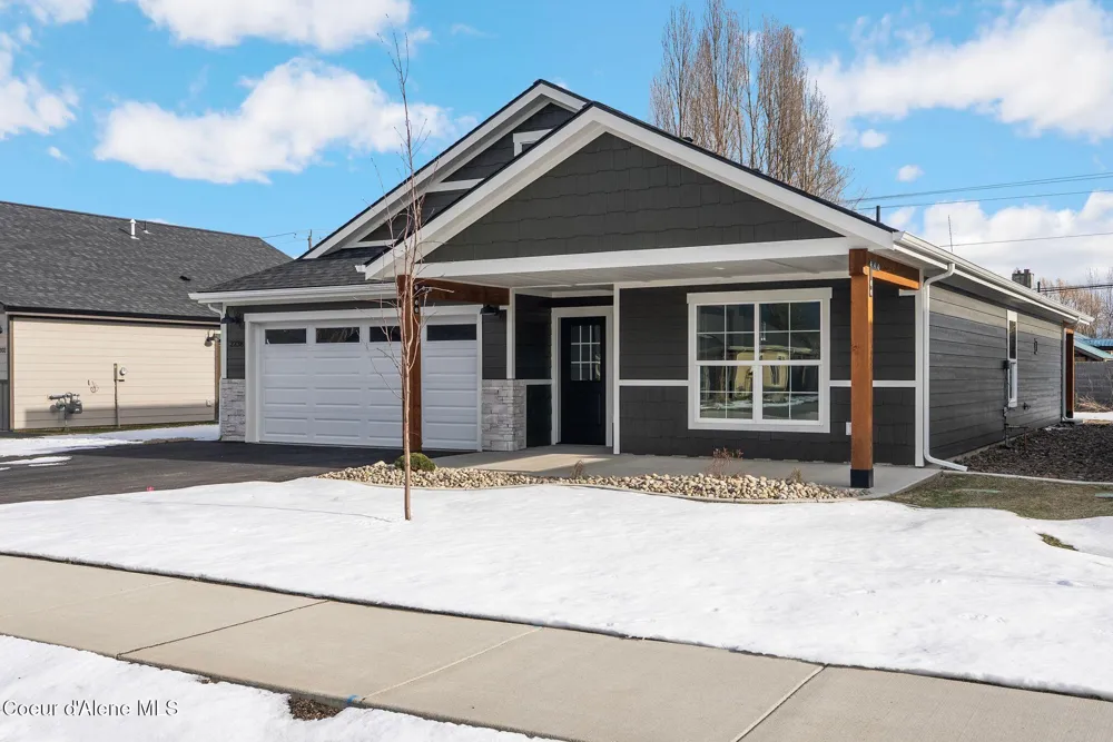 2238 Maverick Court Sandpoint, ID 83864