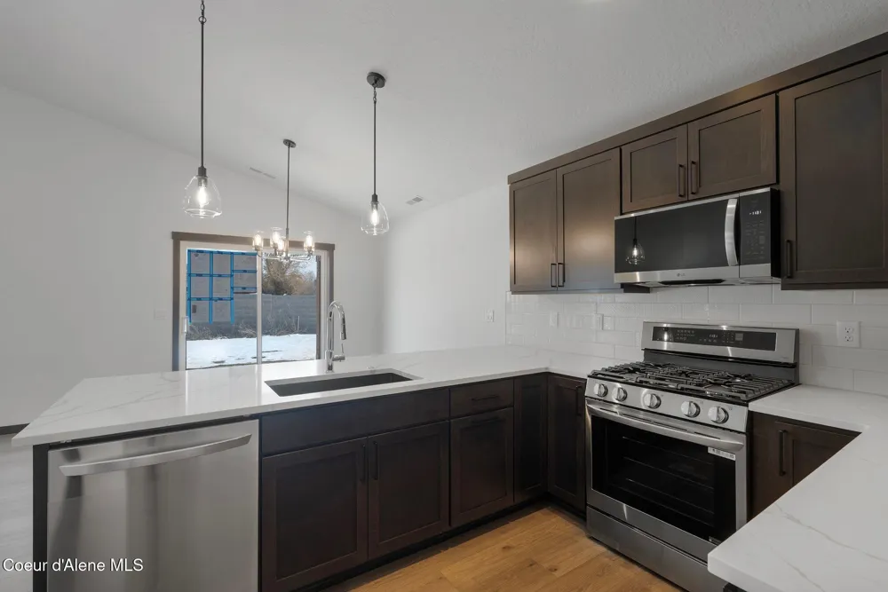 2238 Maverick Court Sandpoint, ID 83864