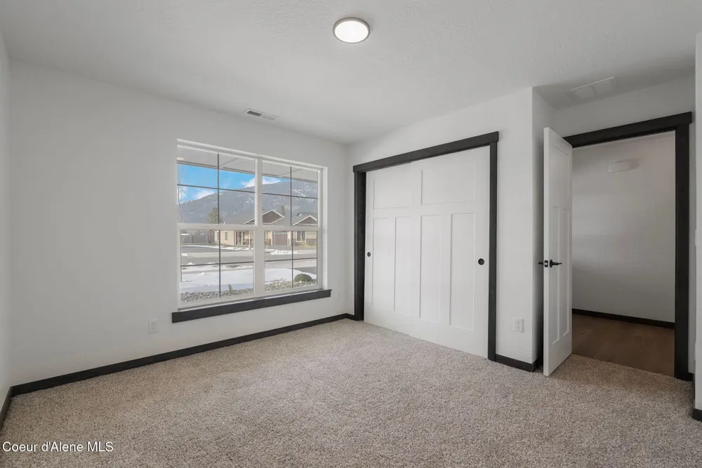 2238 Maverick Court Sandpoint, ID 83864