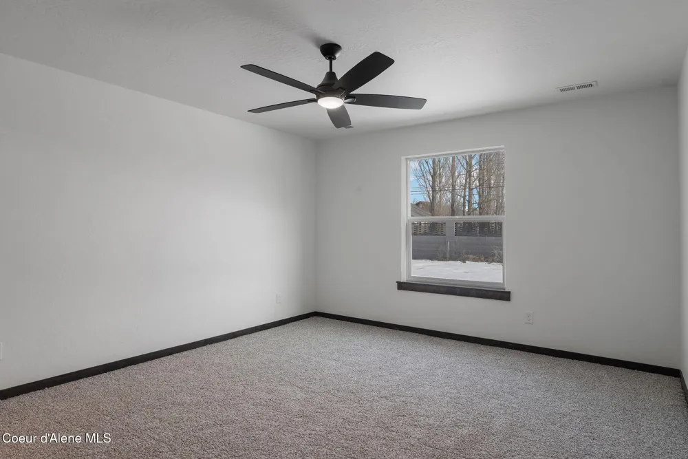 2238 Maverick Court Sandpoint, ID 83864