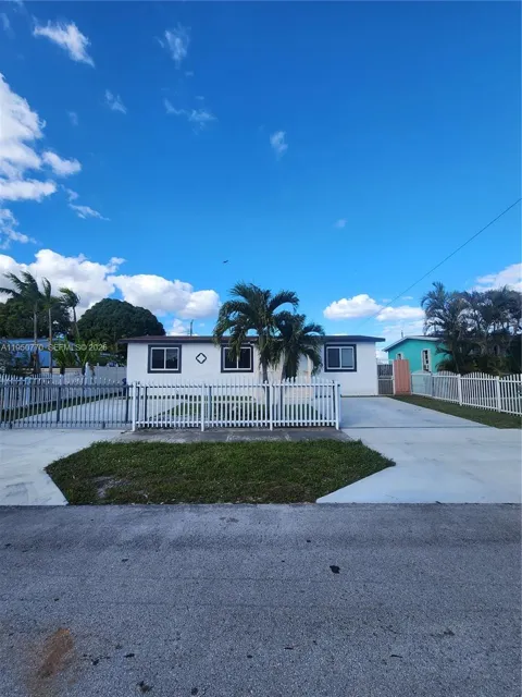 4221 NW 169th Ter