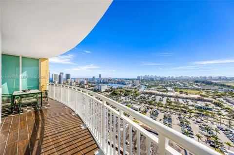 1745 E Hallandale Beach Blvd #2407W