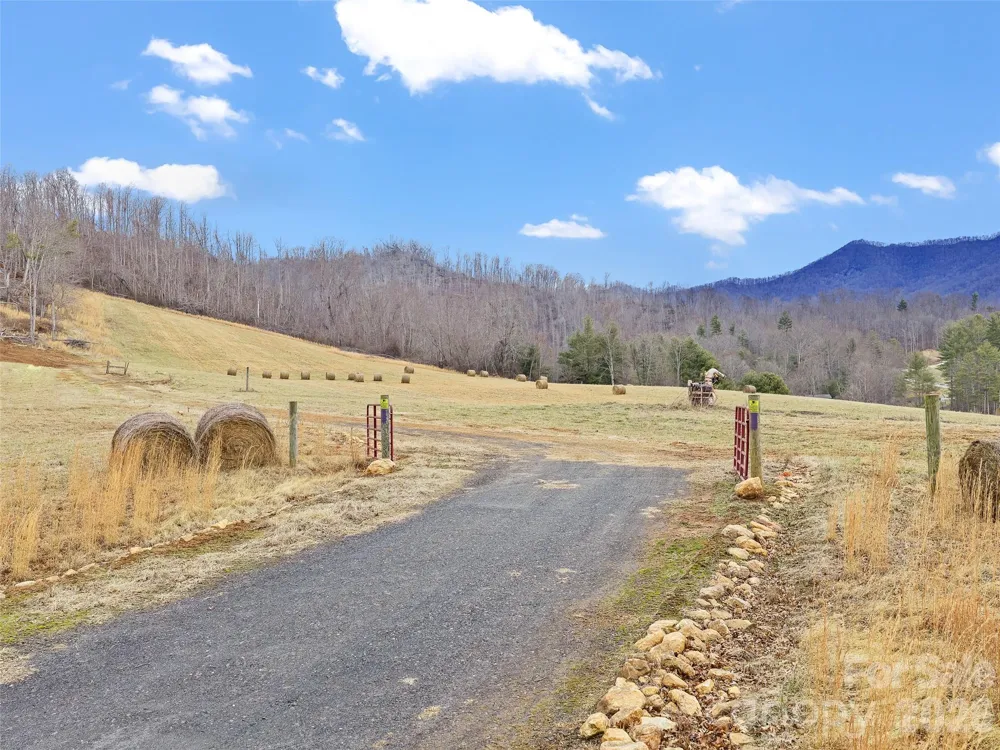 784 Green Young Cemetery Road Bakersville, NC 28705