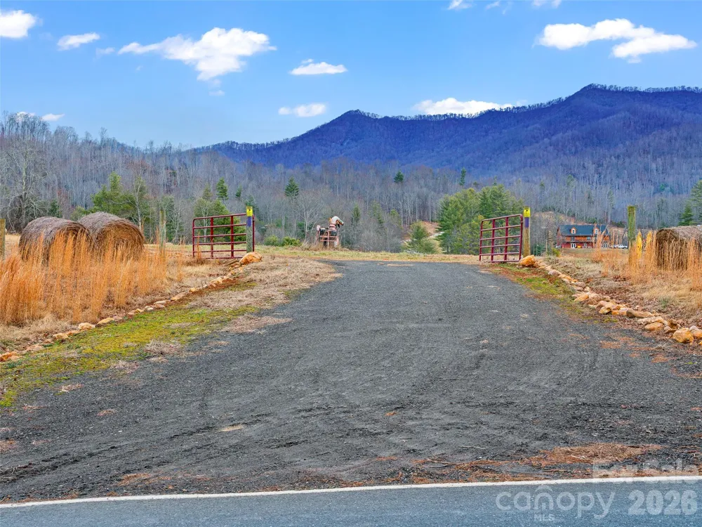784 Green Young Cemetery Road Bakersville, NC 28705