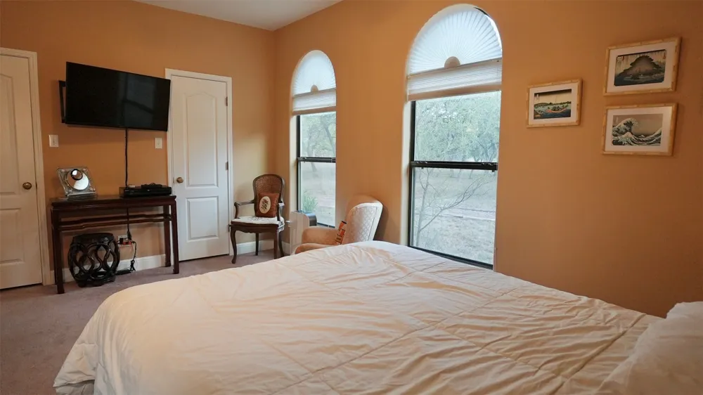 450 Windmill Oaks Drive Wimberley, TX 78676