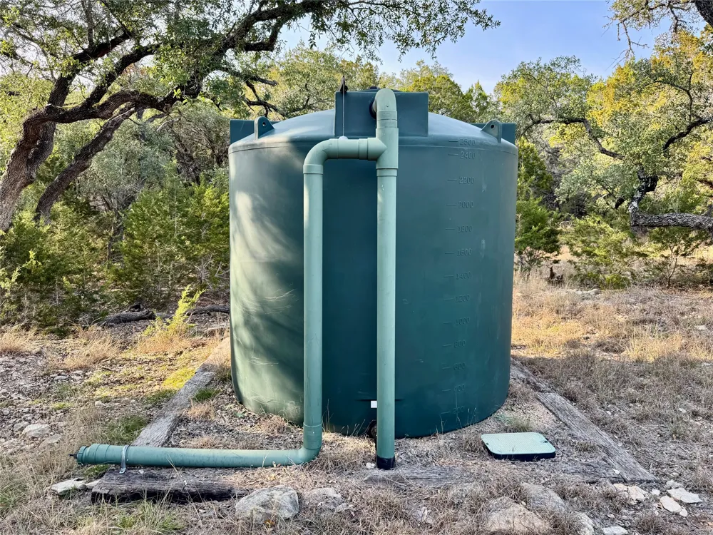 450 Windmill Oaks Drive Wimberley, TX 78676