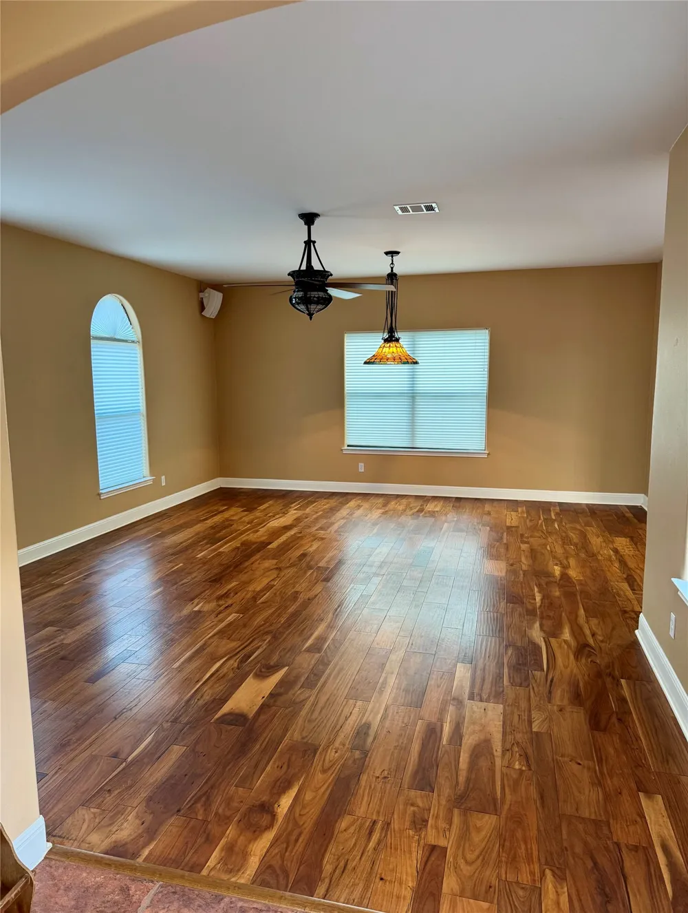 450 Windmill Oaks Drive Wimberley, TX 78676