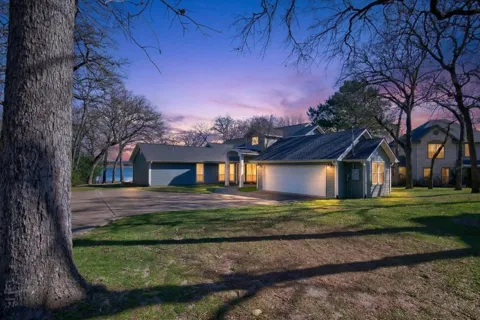 7811 Double Oaks Road