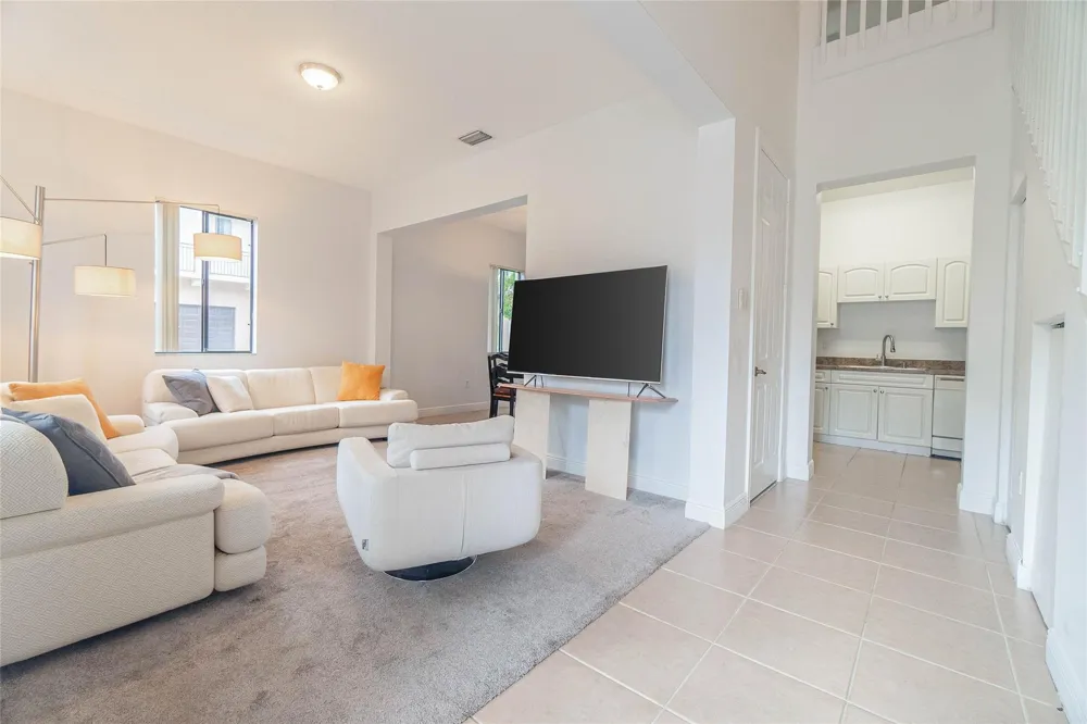 2514 Venetian Court #2514