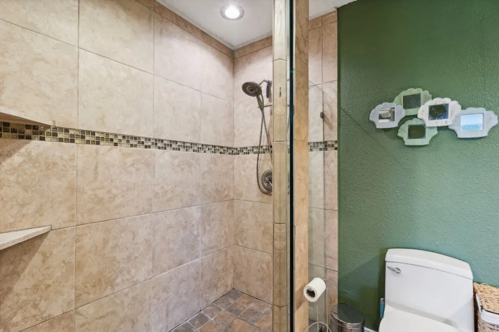 775 RAMBLEWOOD DRIVE Canyon Lake, TX 78133