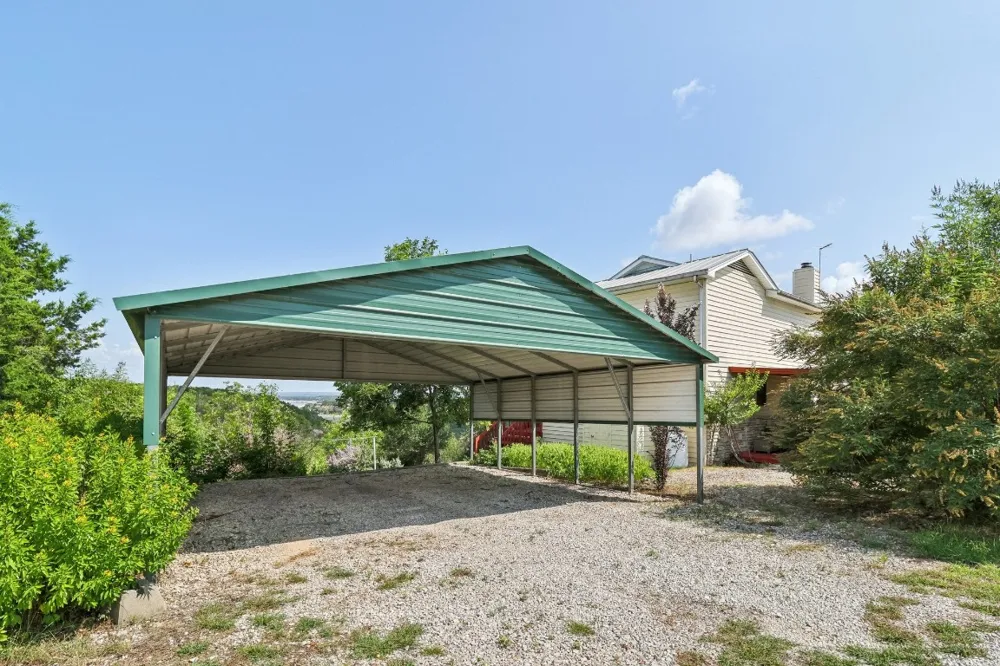 775 RAMBLEWOOD DRIVE Canyon Lake, TX 78133