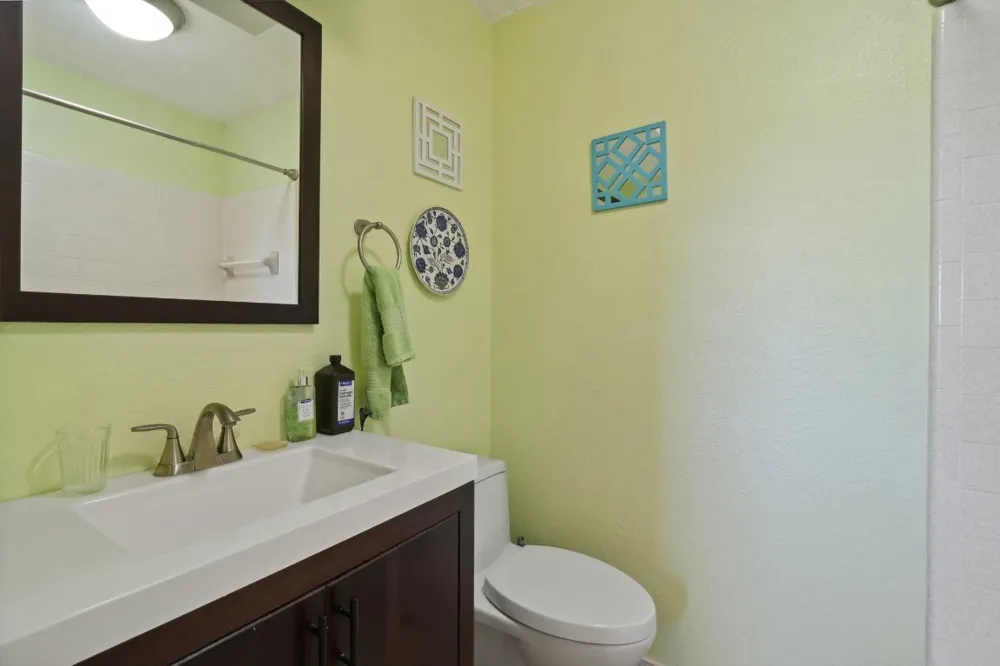 775 RAMBLEWOOD DRIVE Canyon Lake, TX 78133