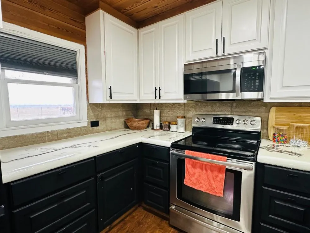 1696 E Fm 884 Yorktown, TX 78164