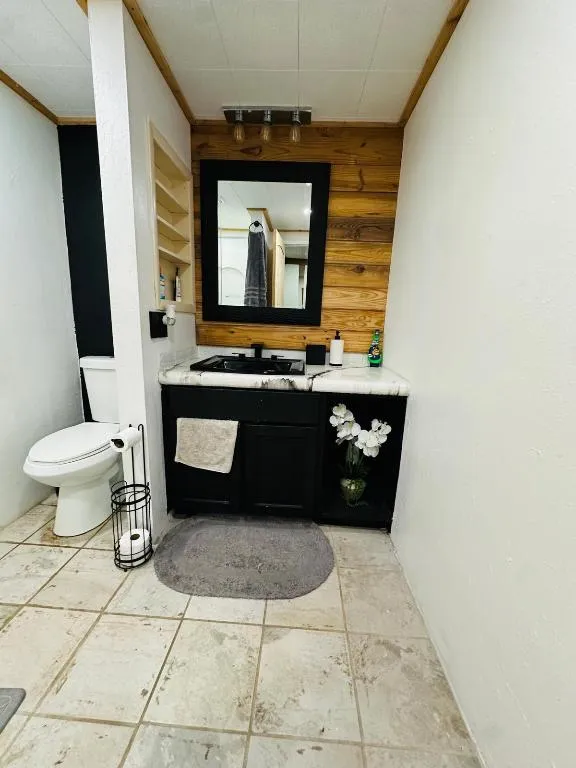 1696 E Fm 884 Yorktown, TX 78164