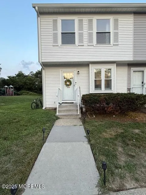 52 Renee Court