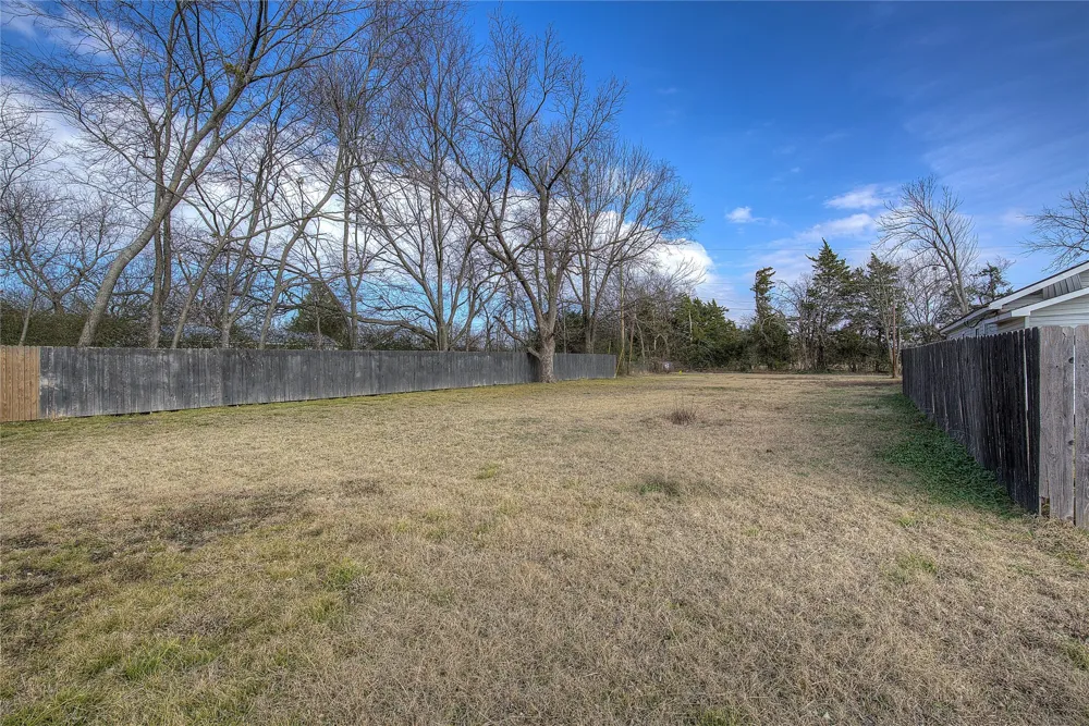 50 County Road 3557 Sulphur Bluff, TX 75481