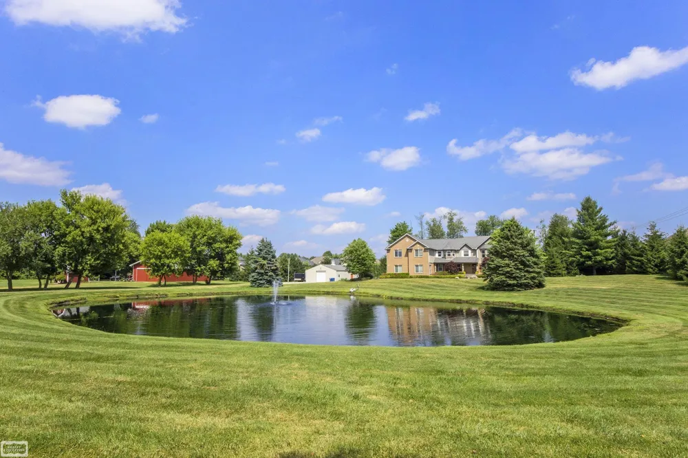 62650 Mound Road Washington Township, MI 48094