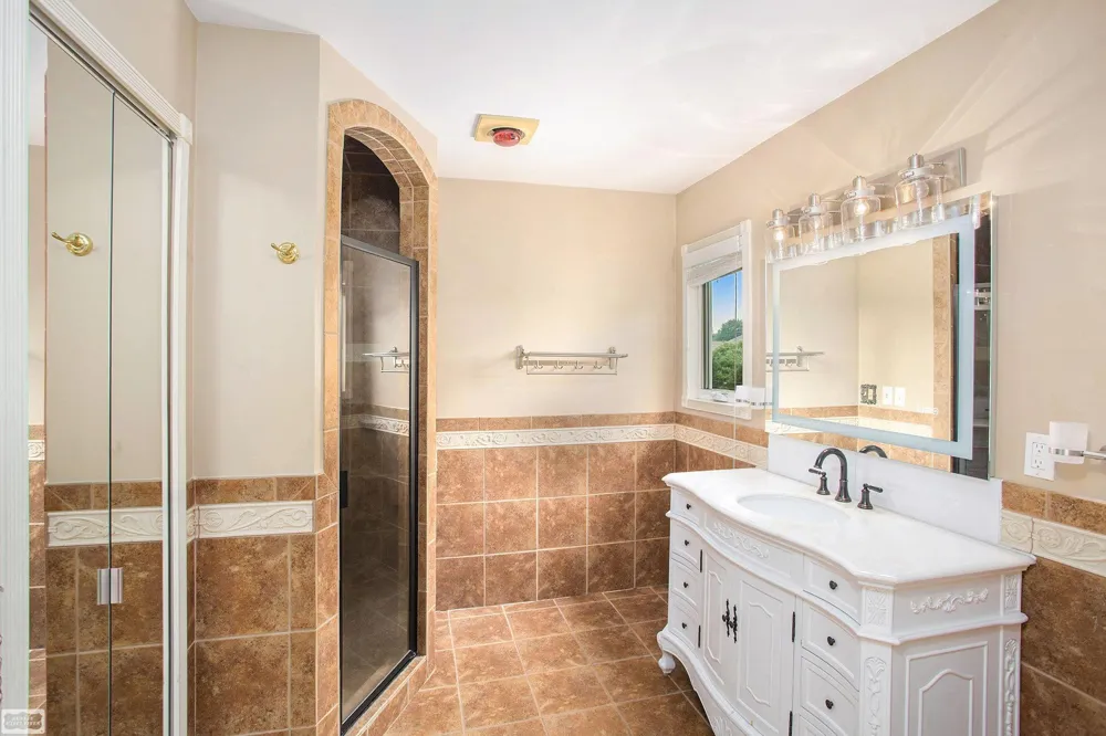 62650 Mound Road Washington Township, MI 48094