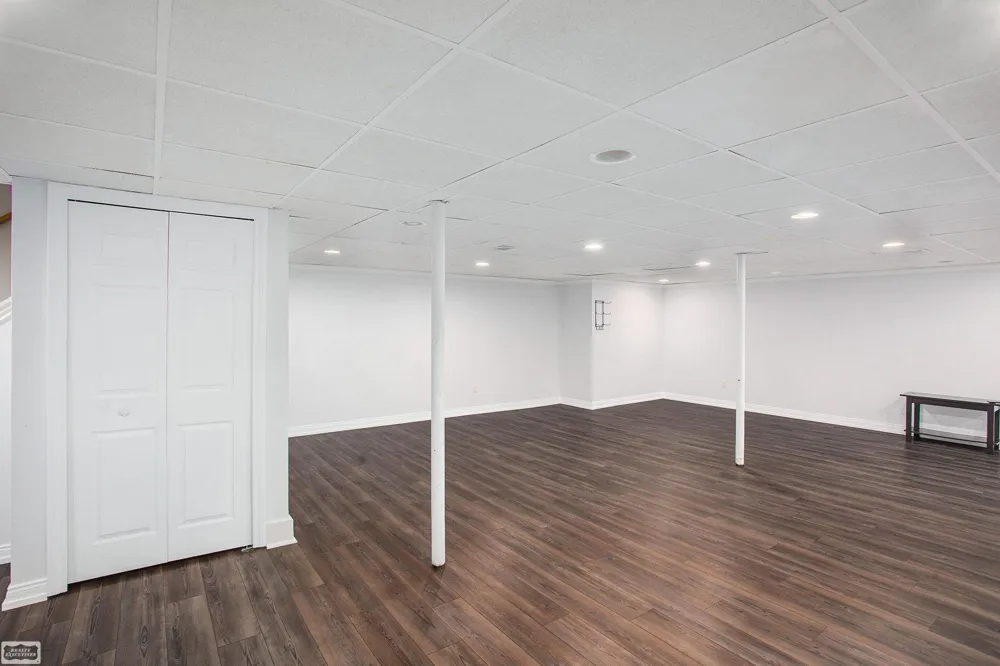 62650 Mound Road Washington Township, MI 48094