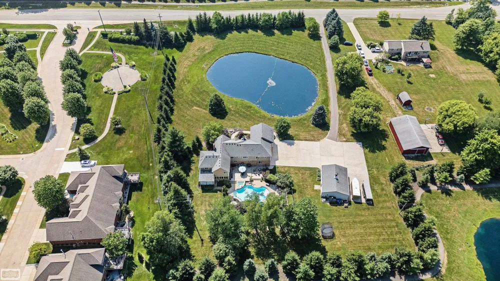 62650 Mound Road Washington Township, MI 48094