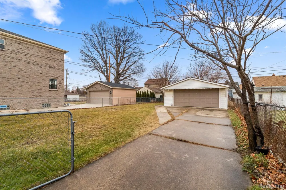 4836 Firestone Street