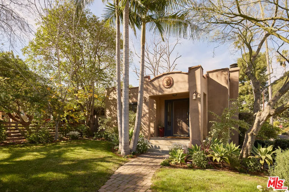 1355 Coronado Terrace