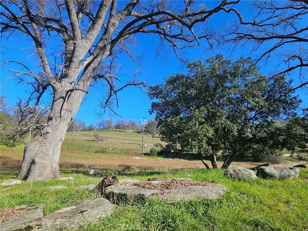 59366 Road 225 North Fork, CA 93643