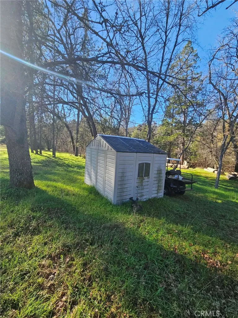 59366 Road 225 North Fork, CA 93643