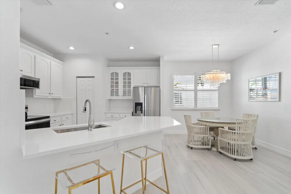 295 NE 5th Avenue #32