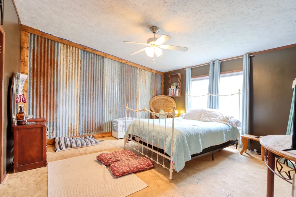408 HCR 1414 Blum, TX 76627