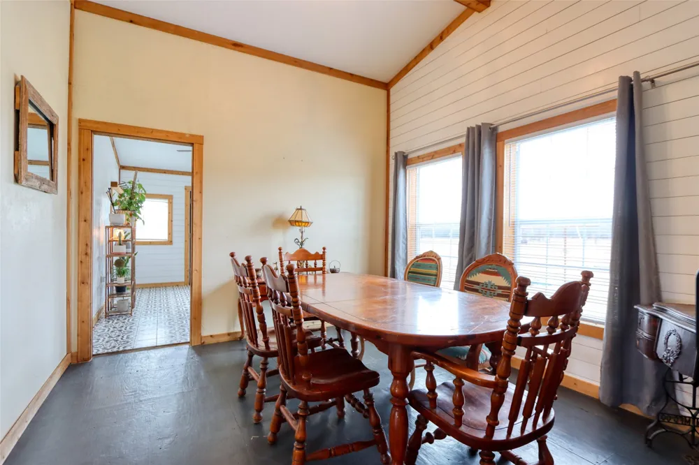 408 HCR 1414 Blum, TX 76627
