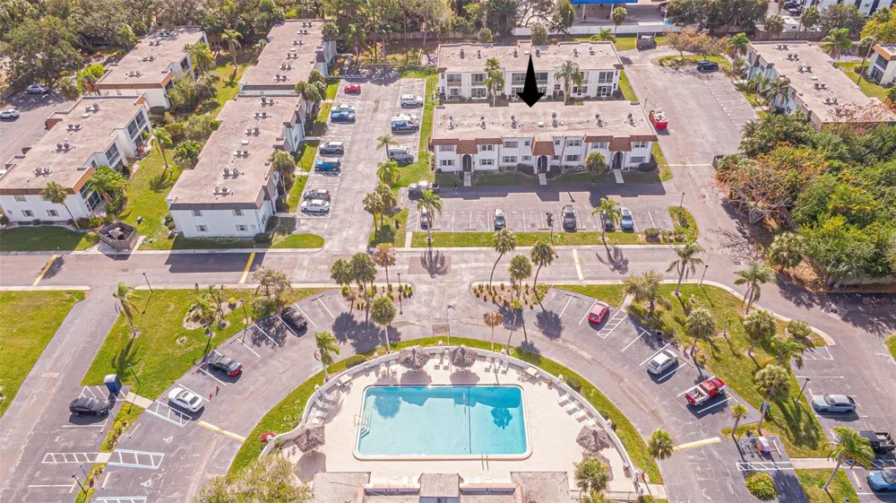 363 S MCMULLEN BOOTH ROAD #107 Clearwater, FL 33759