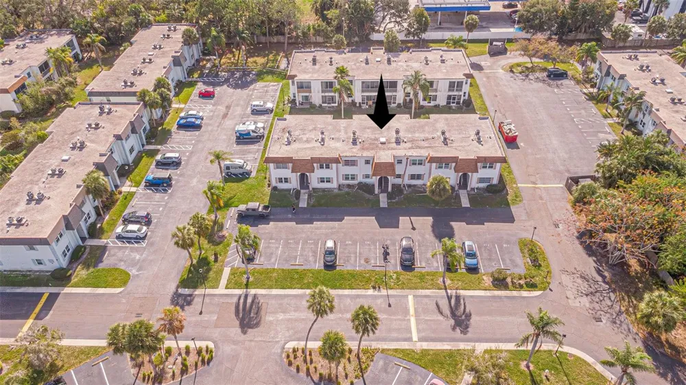 363 S MCMULLEN BOOTH ROAD #107 Clearwater, FL 33759