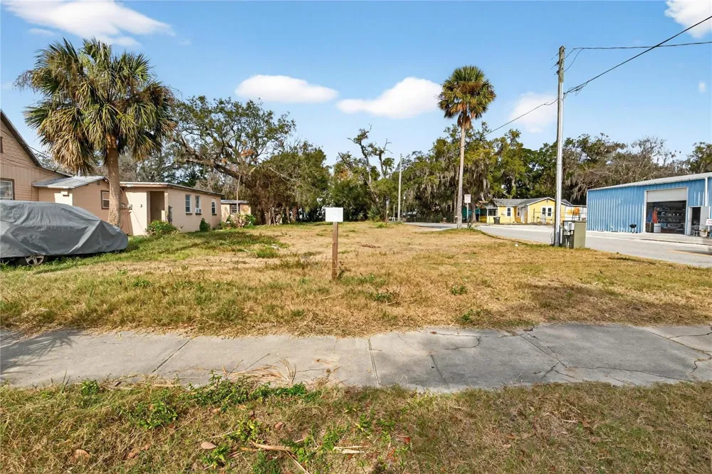 MADISON AVENUE Daytona Beach, FL 32114