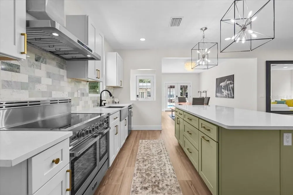 219 MISSOURI AVENUE Clearwater, FL 33755