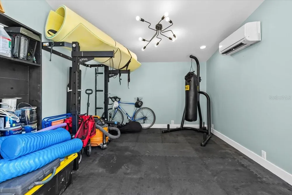 219 MISSOURI AVENUE Clearwater, FL 33755